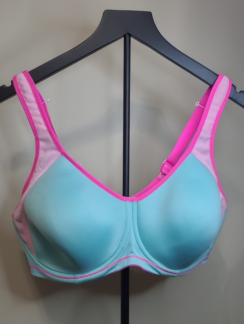 Freya Active Turquoise & Hot Pink Underwire Sports Bra size 40DDD